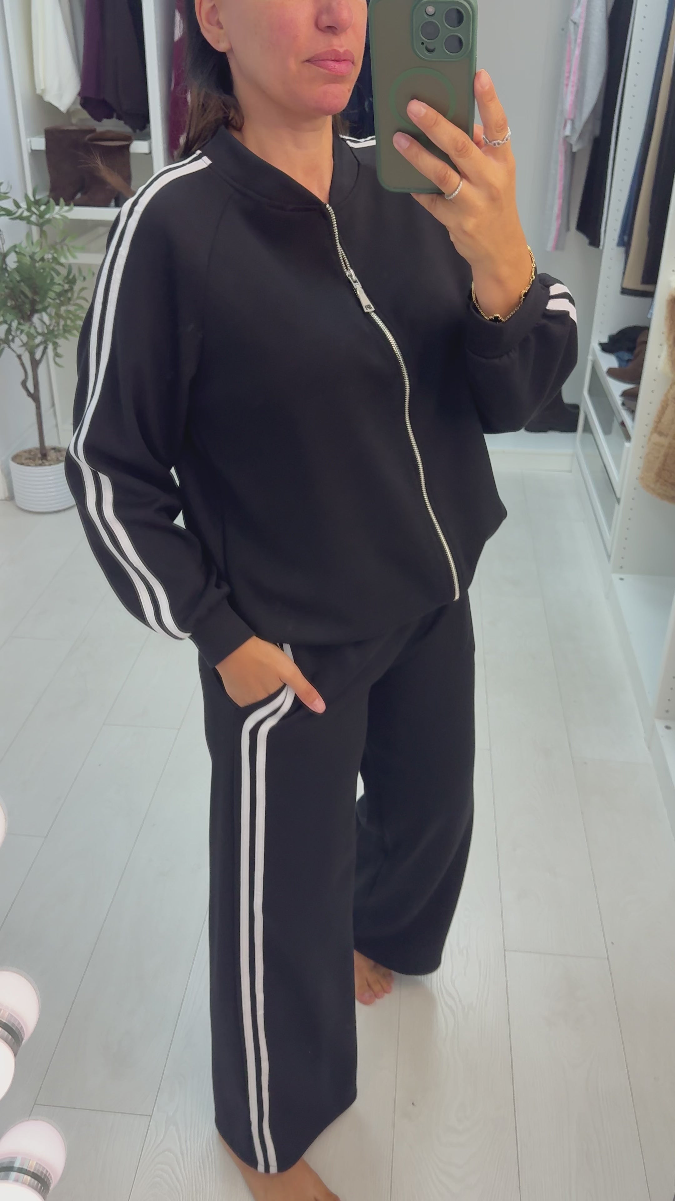 Peaches Side Stripe Detailed Zip Front Loungewear Set