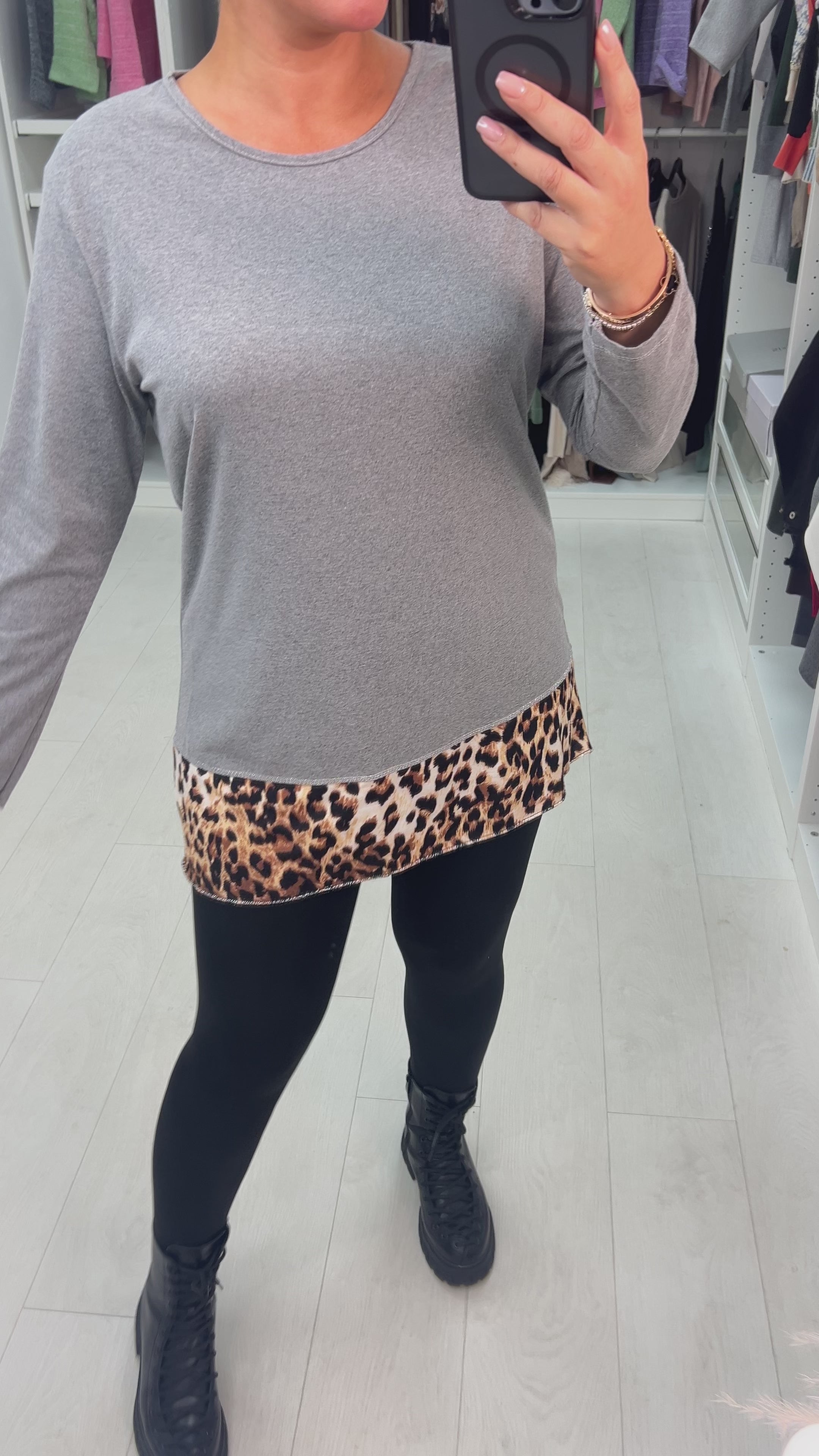 Load video: Garfield Longline Leopard Hem Top