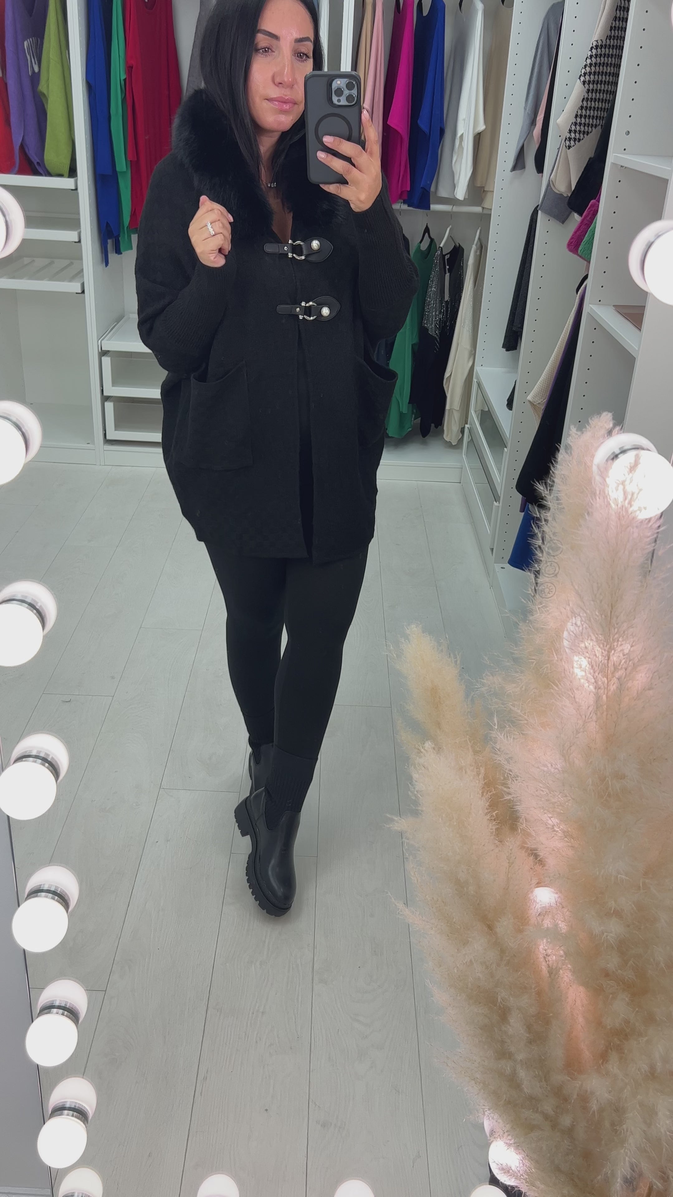 Load video: Samson Faux Fur Neck Crosshatch Detail Cardigan