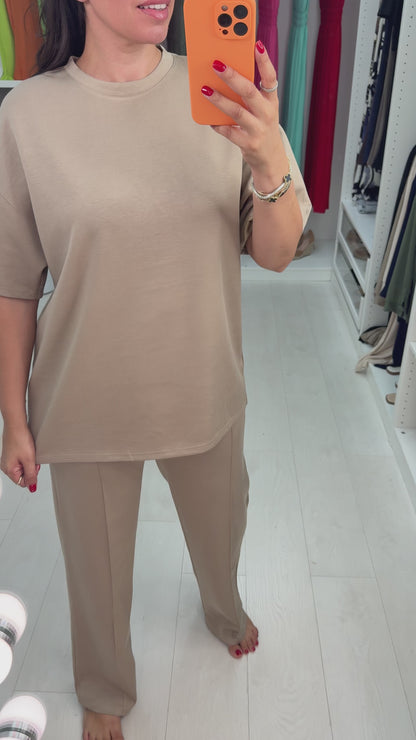 Novalie Plain Oversized Co-Ord Set