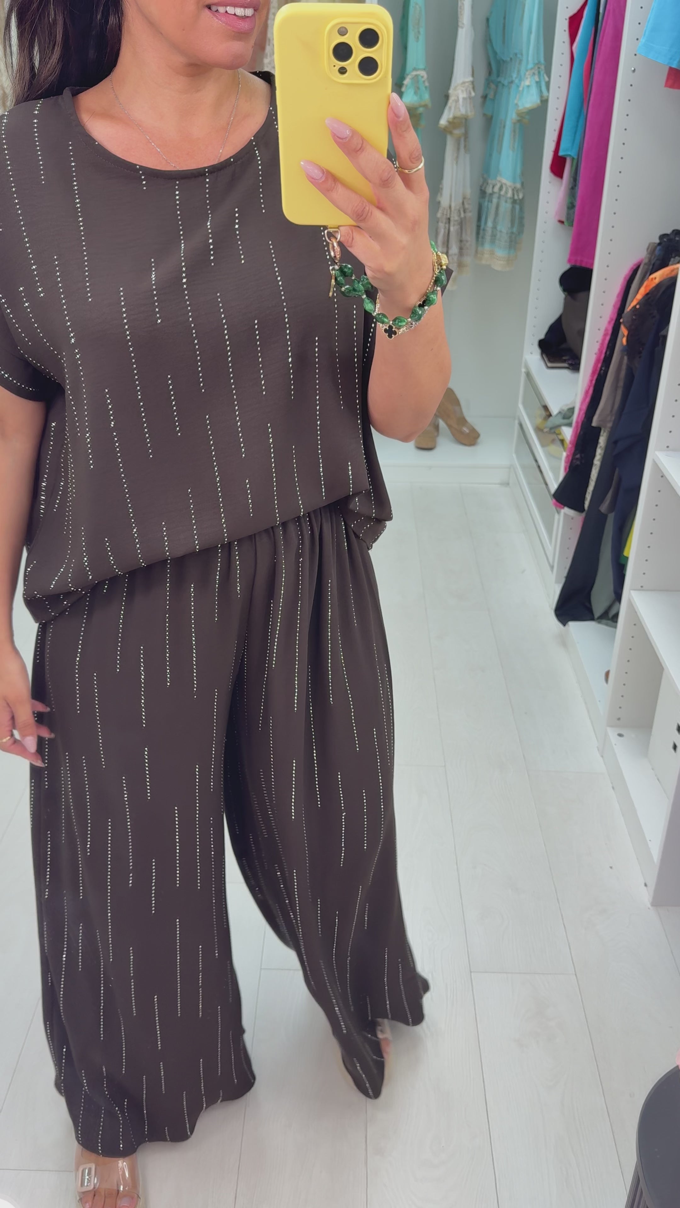 Load video: Rosario Diamante Detailed Short Sleeve Co-Ord Set