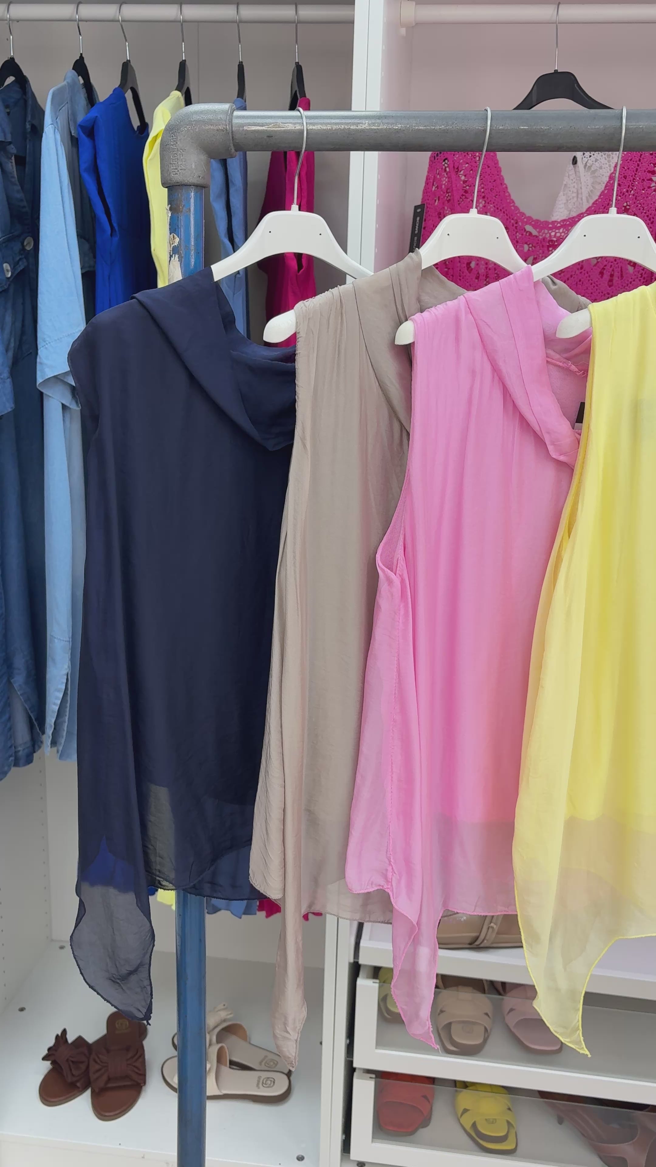 Load video: Noray Plain Tie Neck Detail Chiffon Top