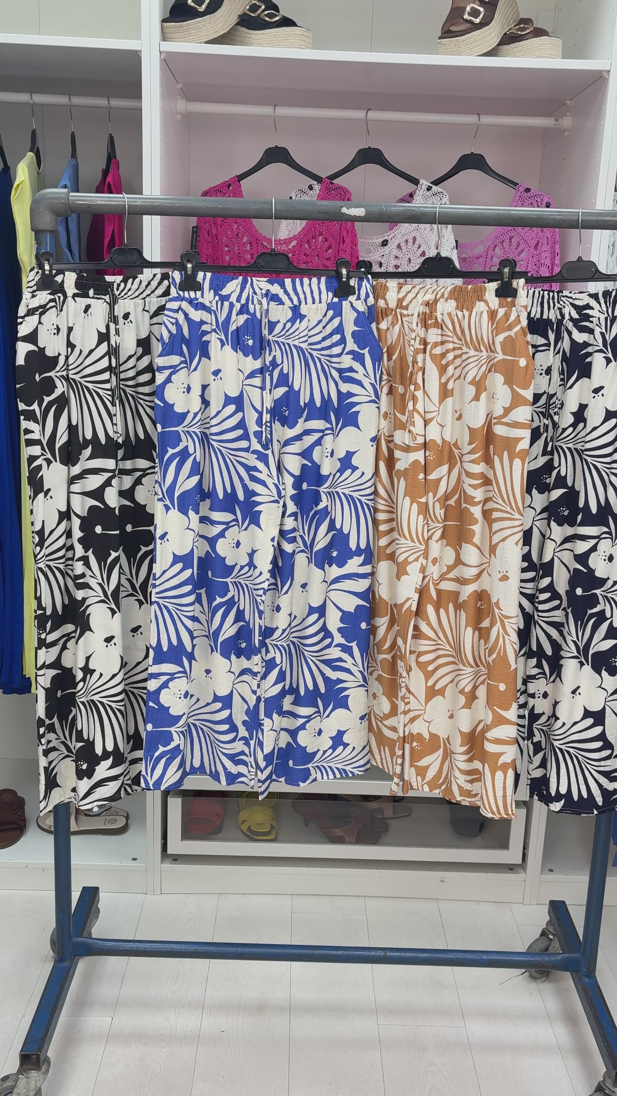 Kirstin Floral Print Elasticated Waist Trousers