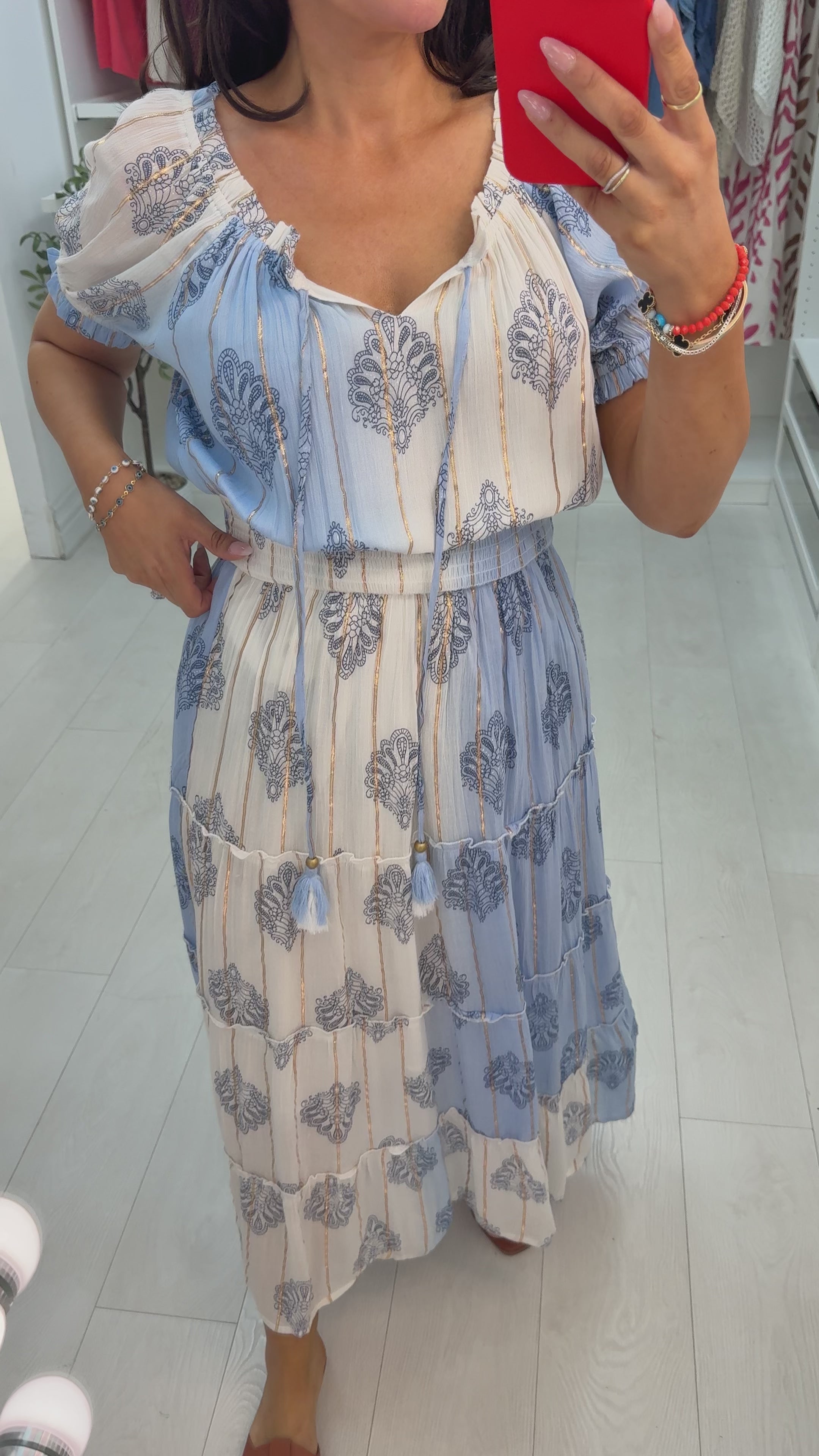Load video: Quinly Paisley Print Floaty Maxi Dress