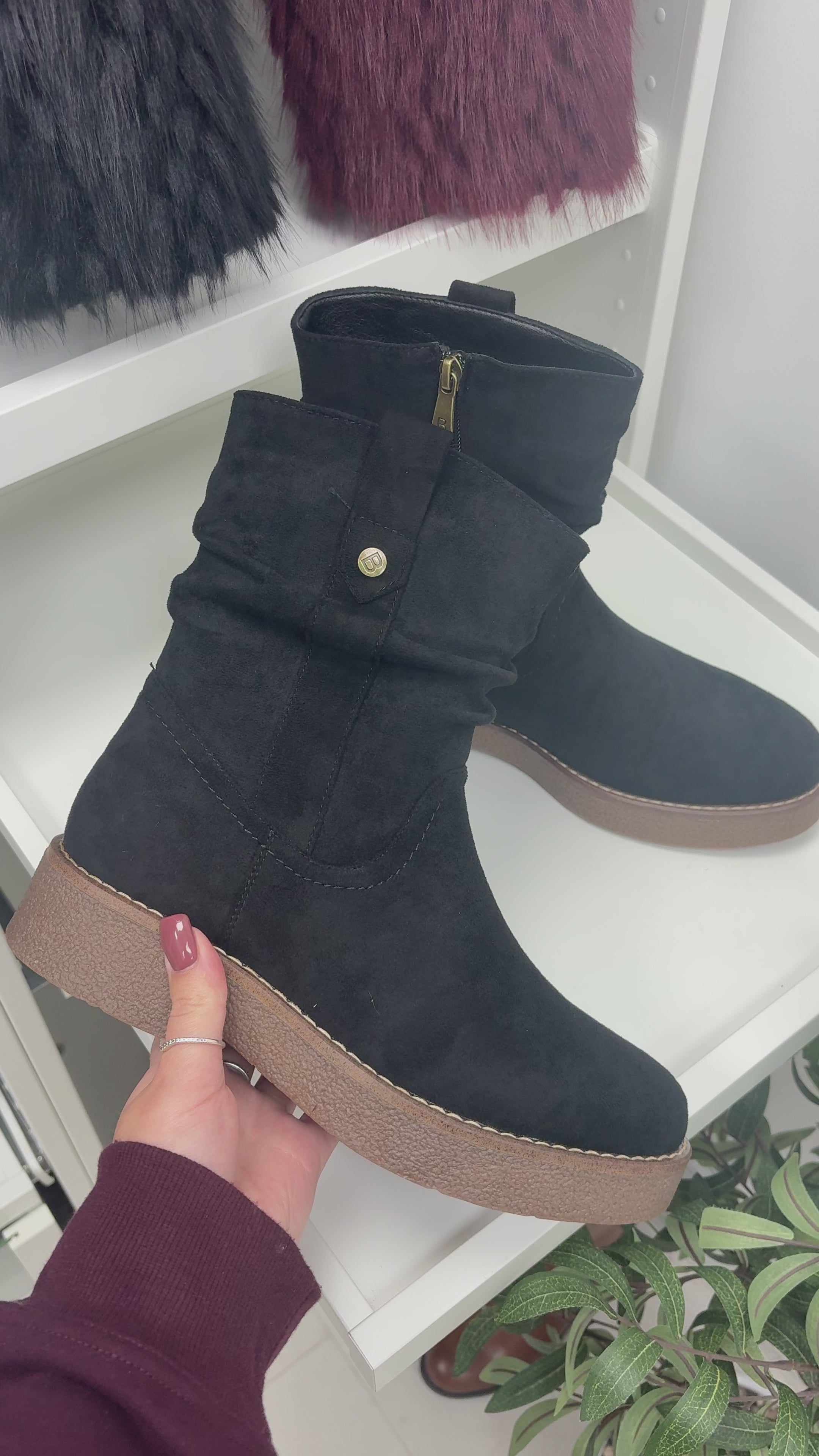 Load video: Holly Faux Suede Runched Detail Chunky Sole Boots