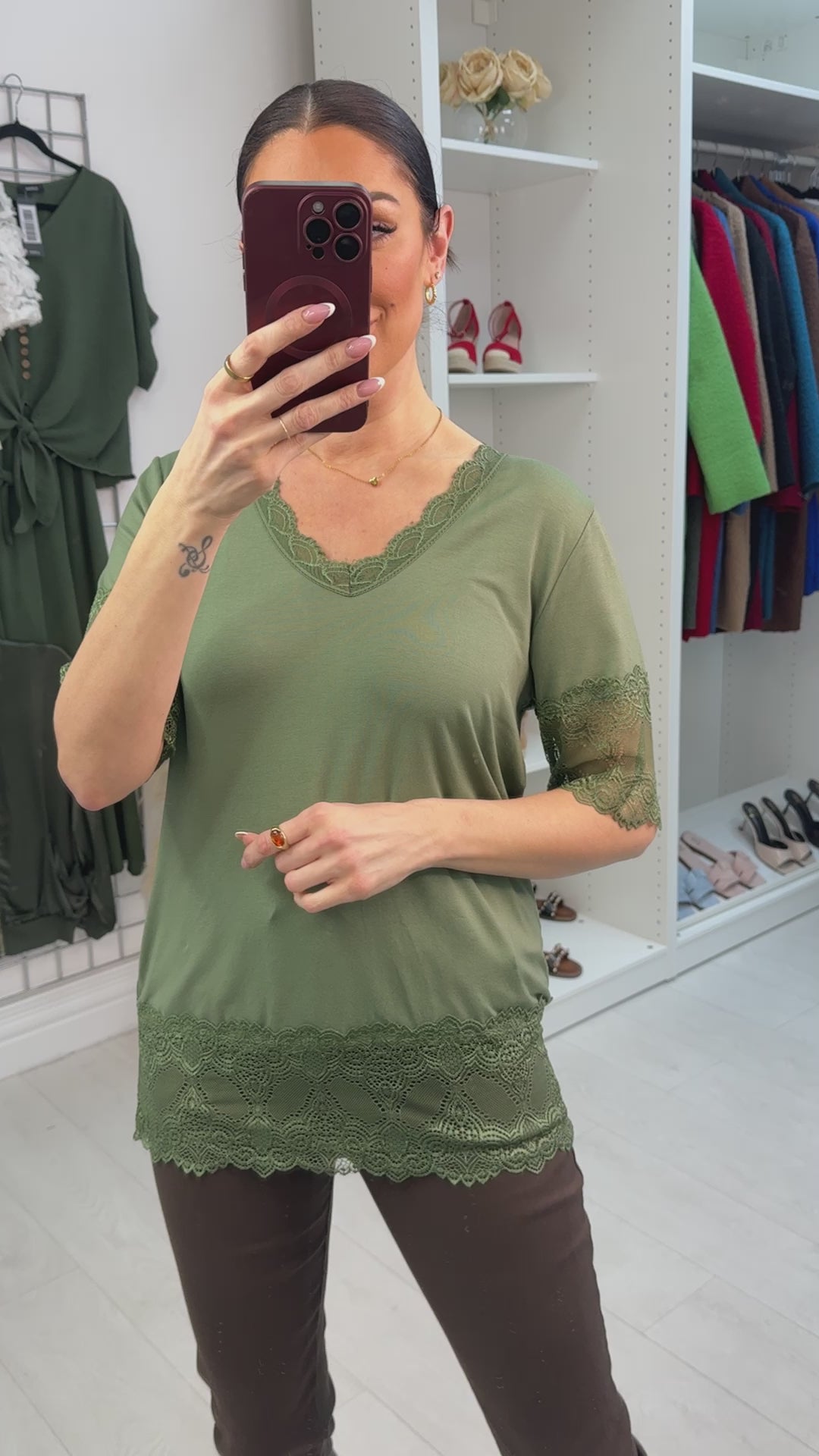 Lola Plain Lace Trim Short Sleeve Top