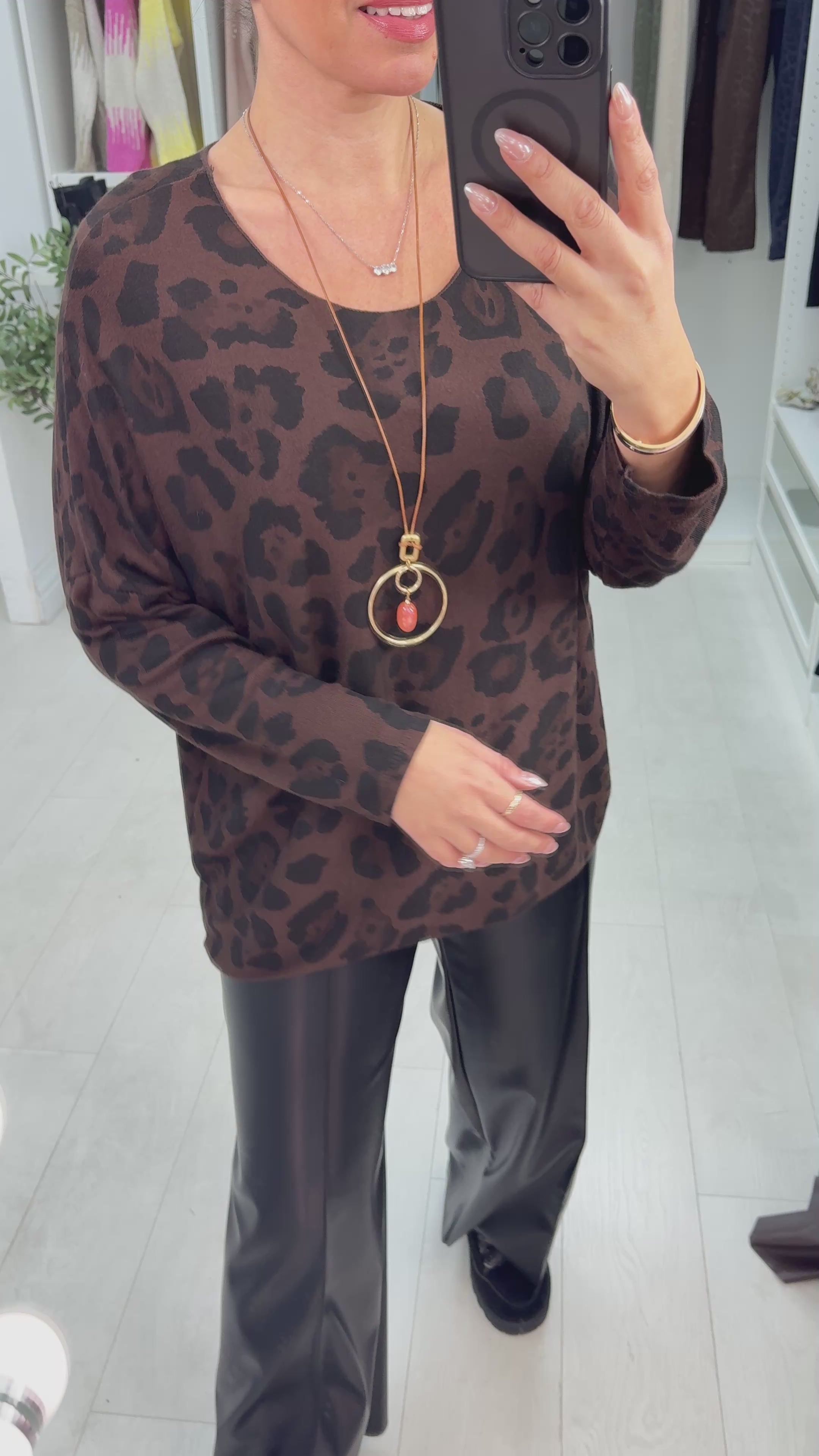 Zina Leopard Print Necklace Thin Knit Jumper