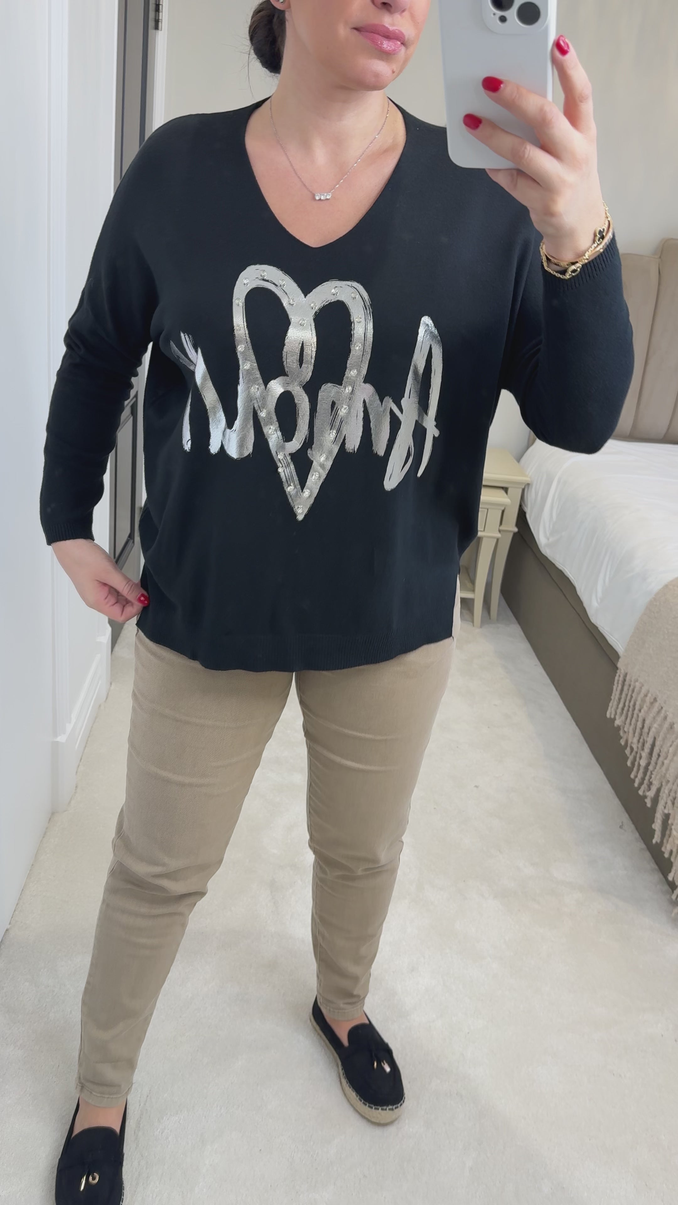 Load video: Elora &#39;Amour&#39; Diamante Detail Fine Knit Jumper