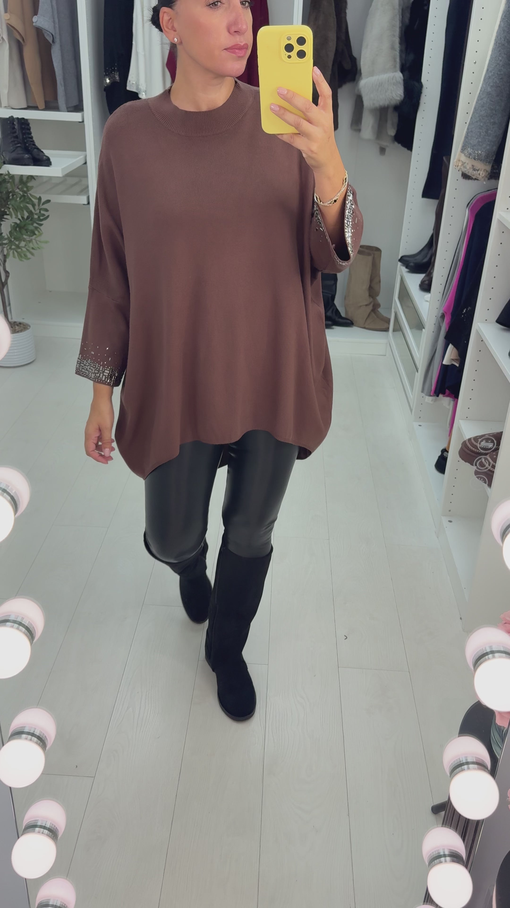 Load video: Estela Diamante Sleeve Detail Oversized Jumper