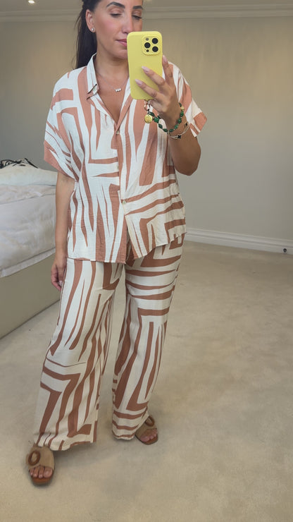 Dilly Abstract Print Shirt Co-Ord Set