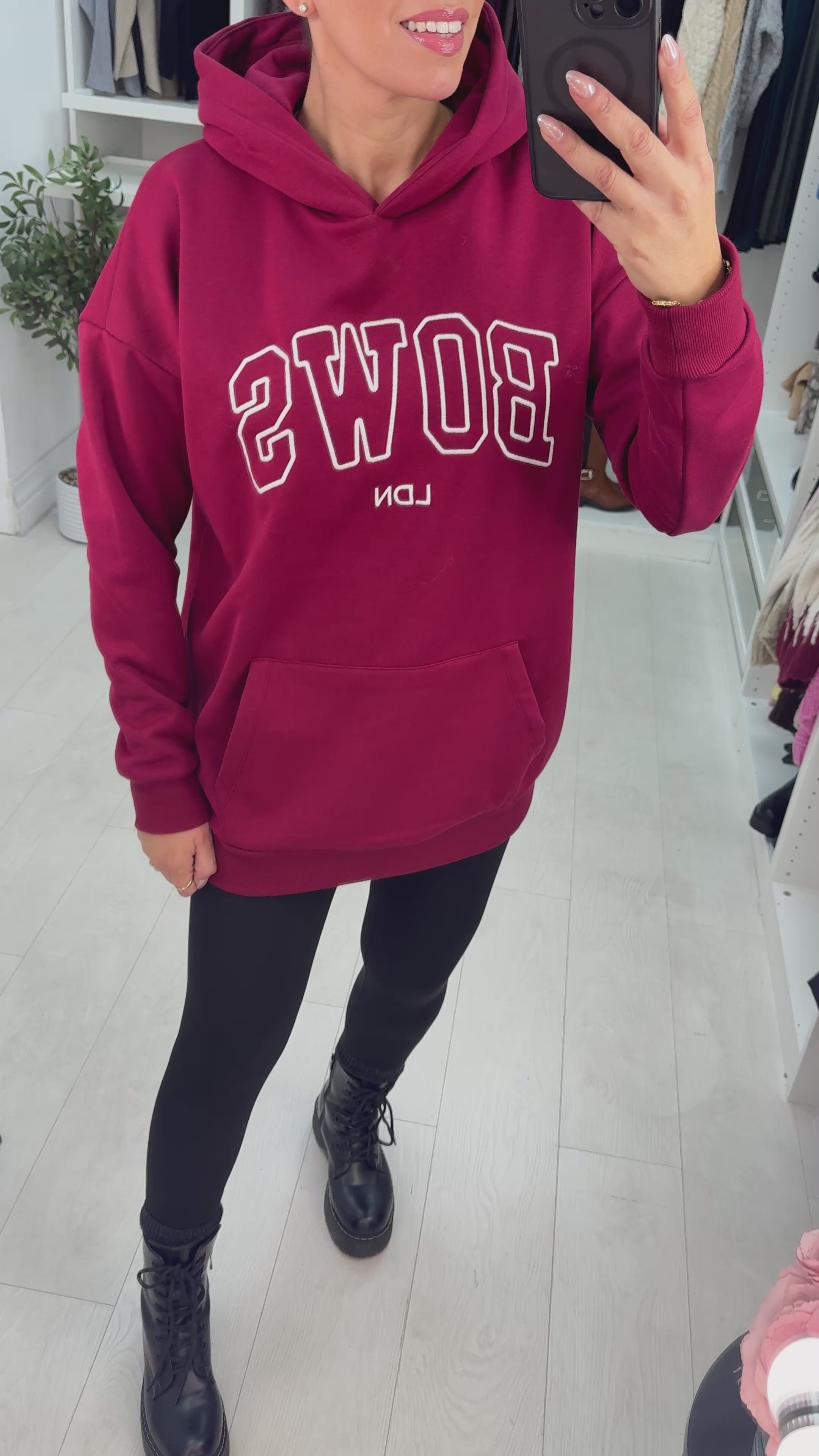 Load video: Bows LDN Hoodie Wine