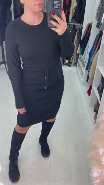 Pebbles Plain Pocket Detailed Toggle Cinched Waist Knit Jumper Dress