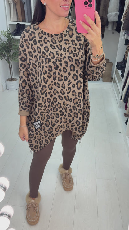 Dana Leopard Print Loose Fit Sweatshirt