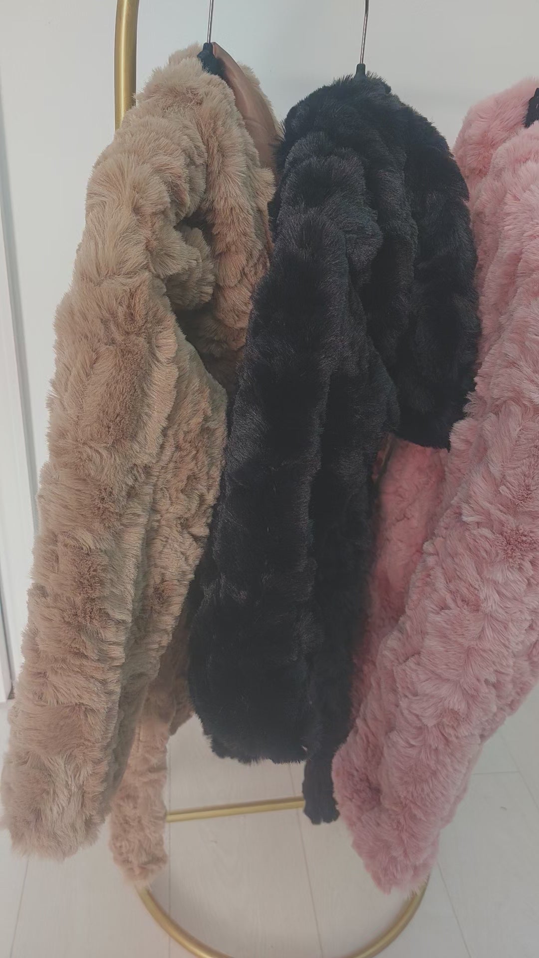 Load video: Elin KIDS Faux Fur Hooded Coat