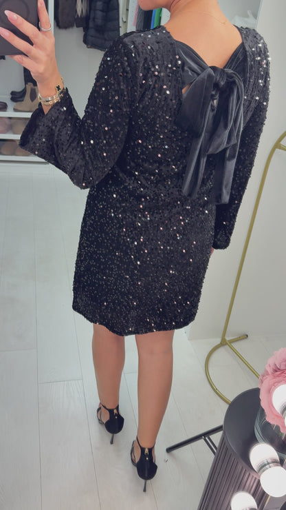 Lisana Sequin Embellished Bow Back Midi Dress