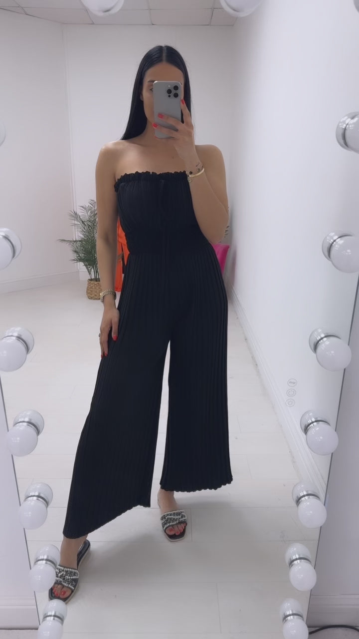 Cecily Elasticated Pleated Plain Jumpsuit
