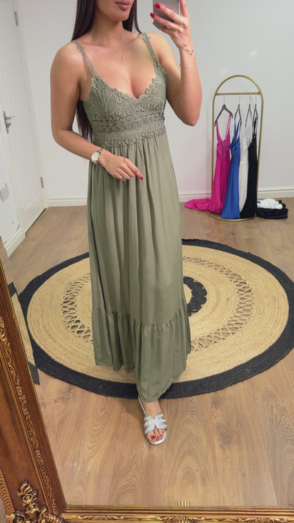 Eva Plain Long Dress With Lace Bust