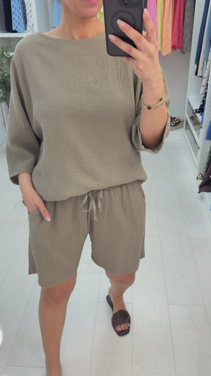 Narina Plain Cheesecloth Shorts Co-Ord Set
