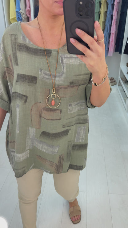 Ivona Abstract Print Necklace Dipped Hem Top