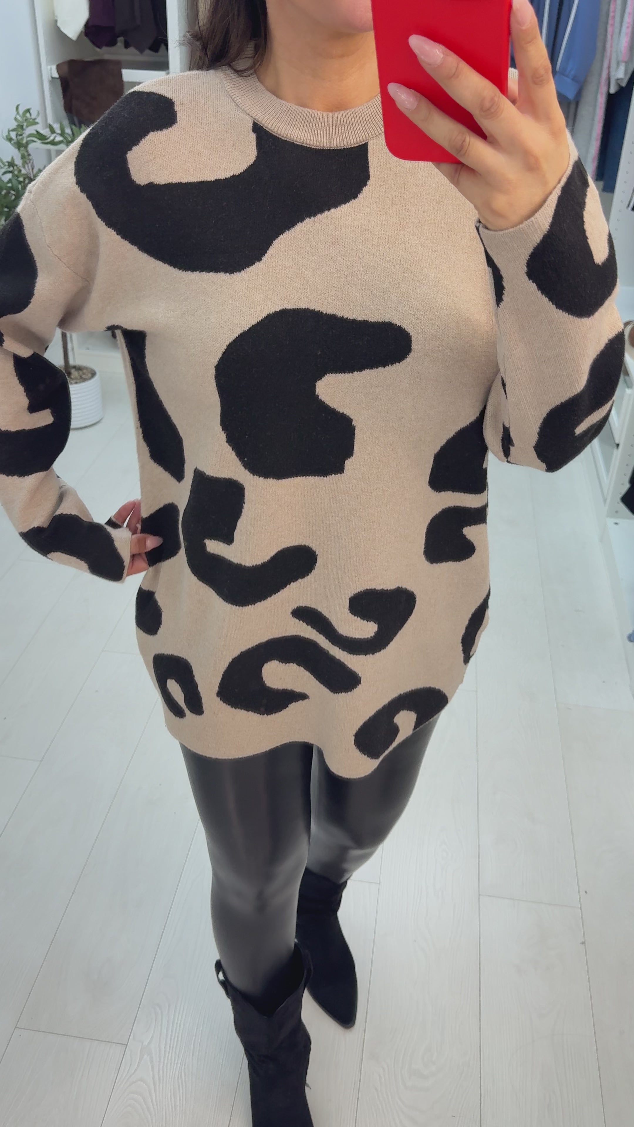 Load video: Quille Animal Print Loose Fit Jumper