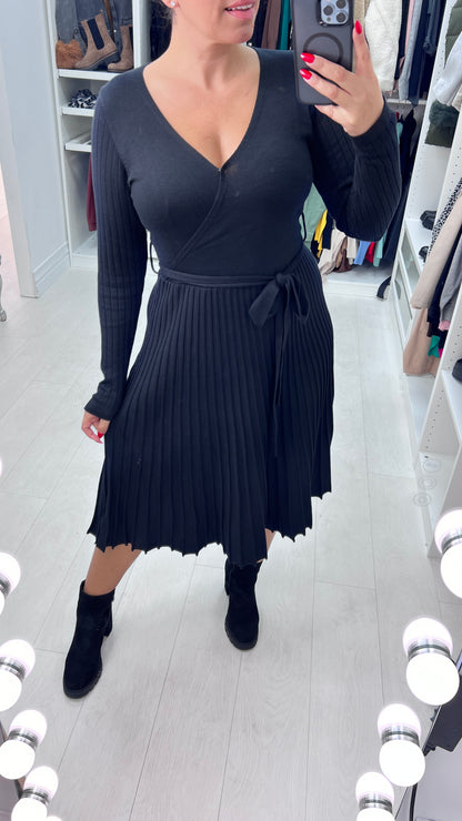 Scarlie Knitted Plain Pleat Swing Wrap Dress