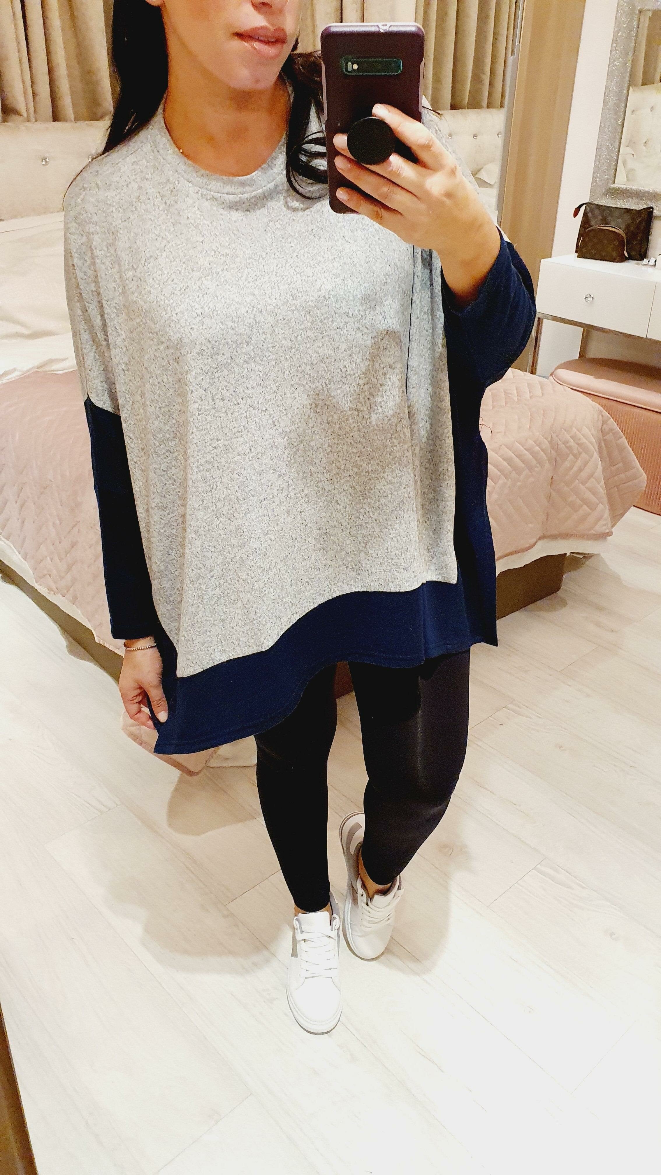 Lindy Oversized Two Tone Split Side Thin Knit Jumper