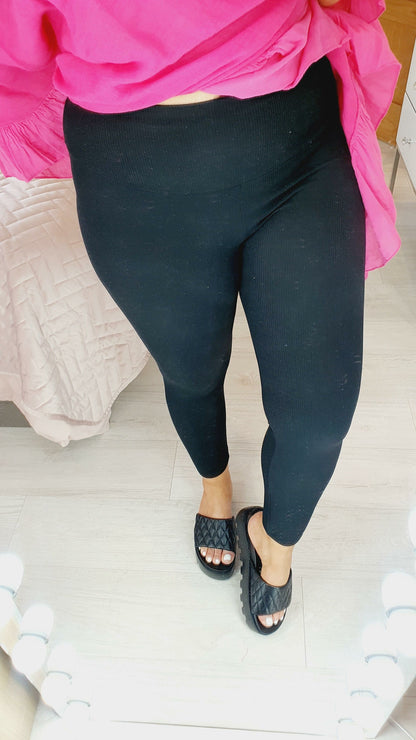 Simona Ribbed Stretch Fitted Leggings