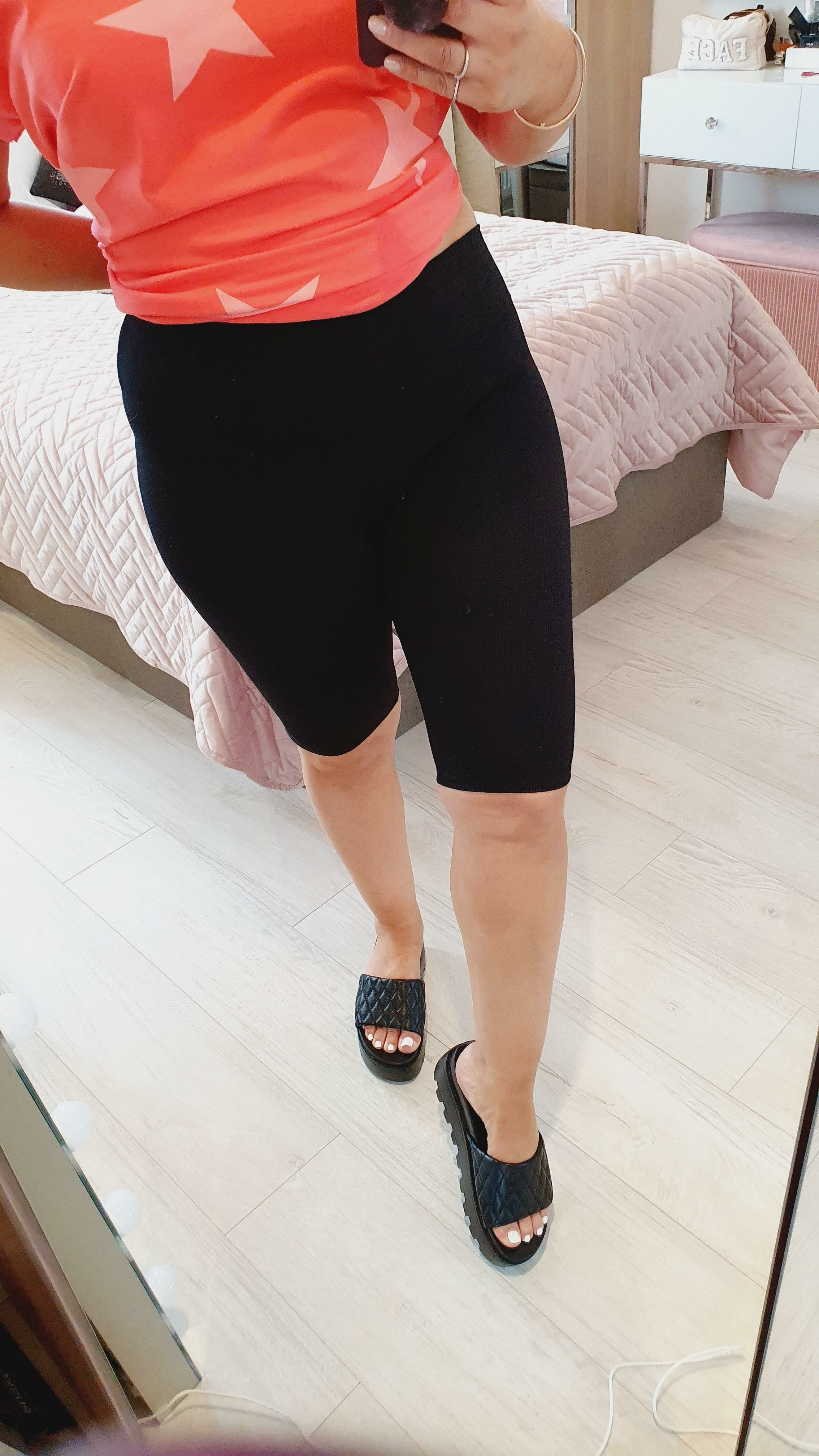 Madalyn Ribbed Elasticated Fitted Shorts