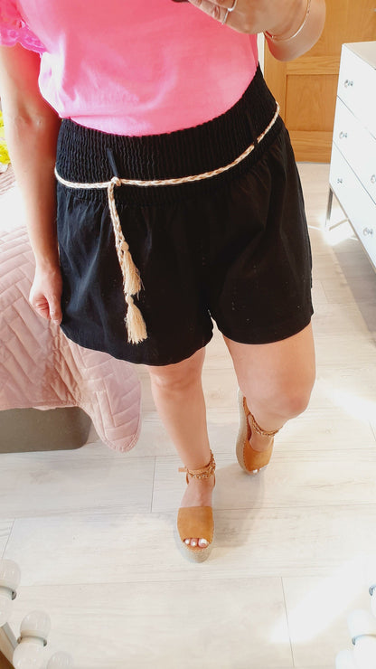 Lindey Elasticated Rope Tassel Detailed Shorts
