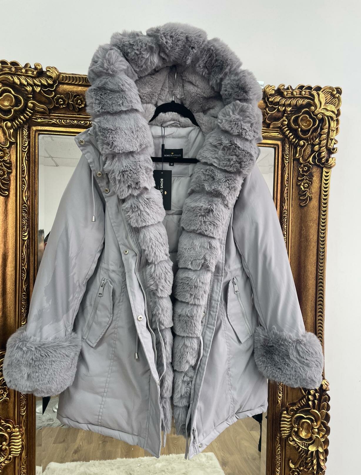 Jaya Grey Faux Fur Hooded Toggle Coat – BowsBoutiques