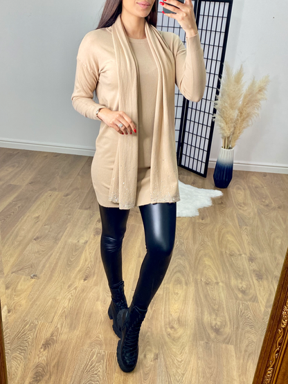 Vassa Plain Jumper and Diamante Scarf Set