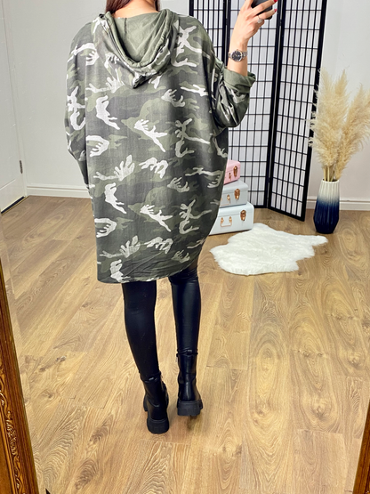 Dessa Camo Print Dipped Hem Oversized Sweatshirt