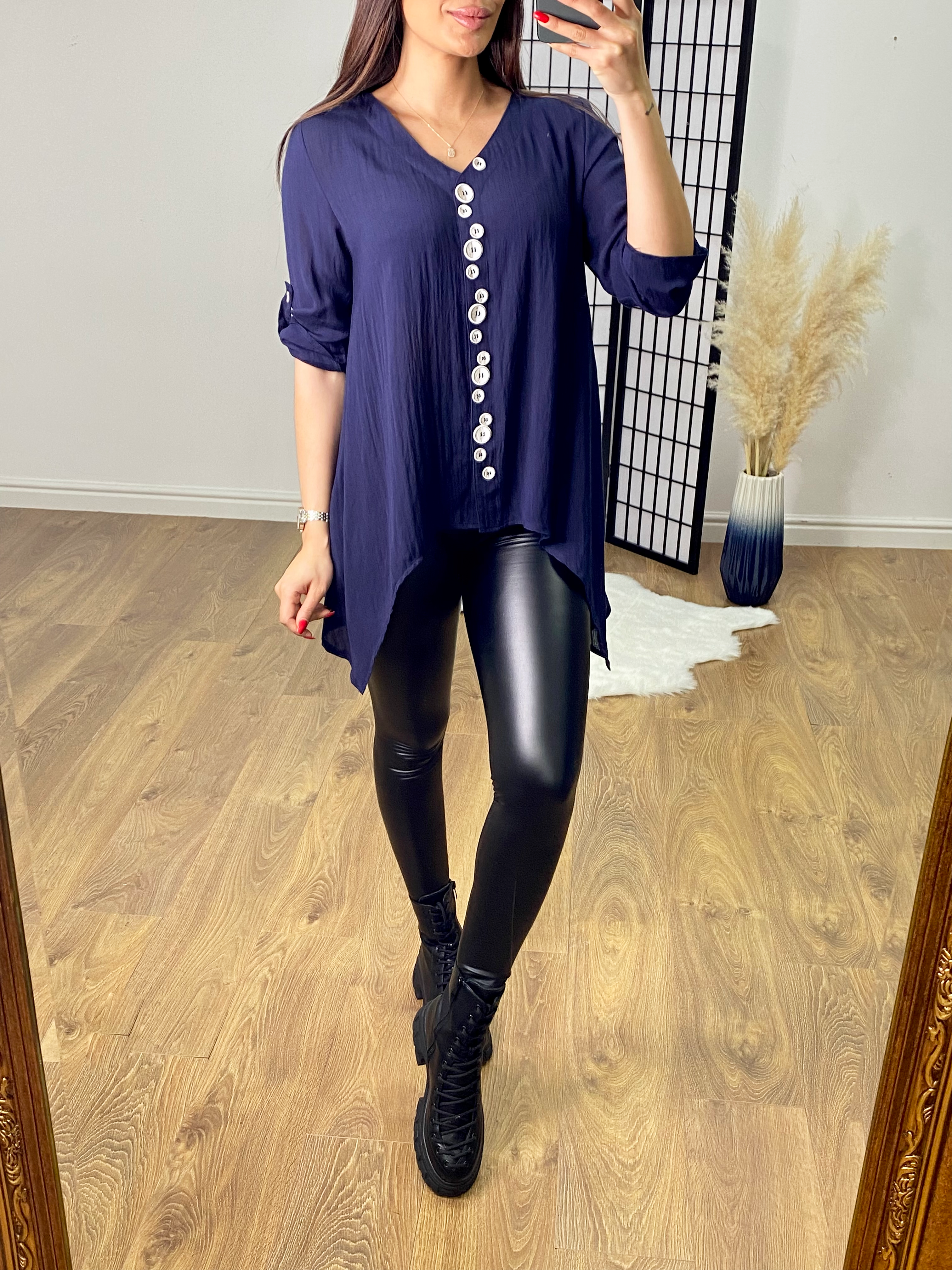 Aletta Button Detailed Linen Look Top