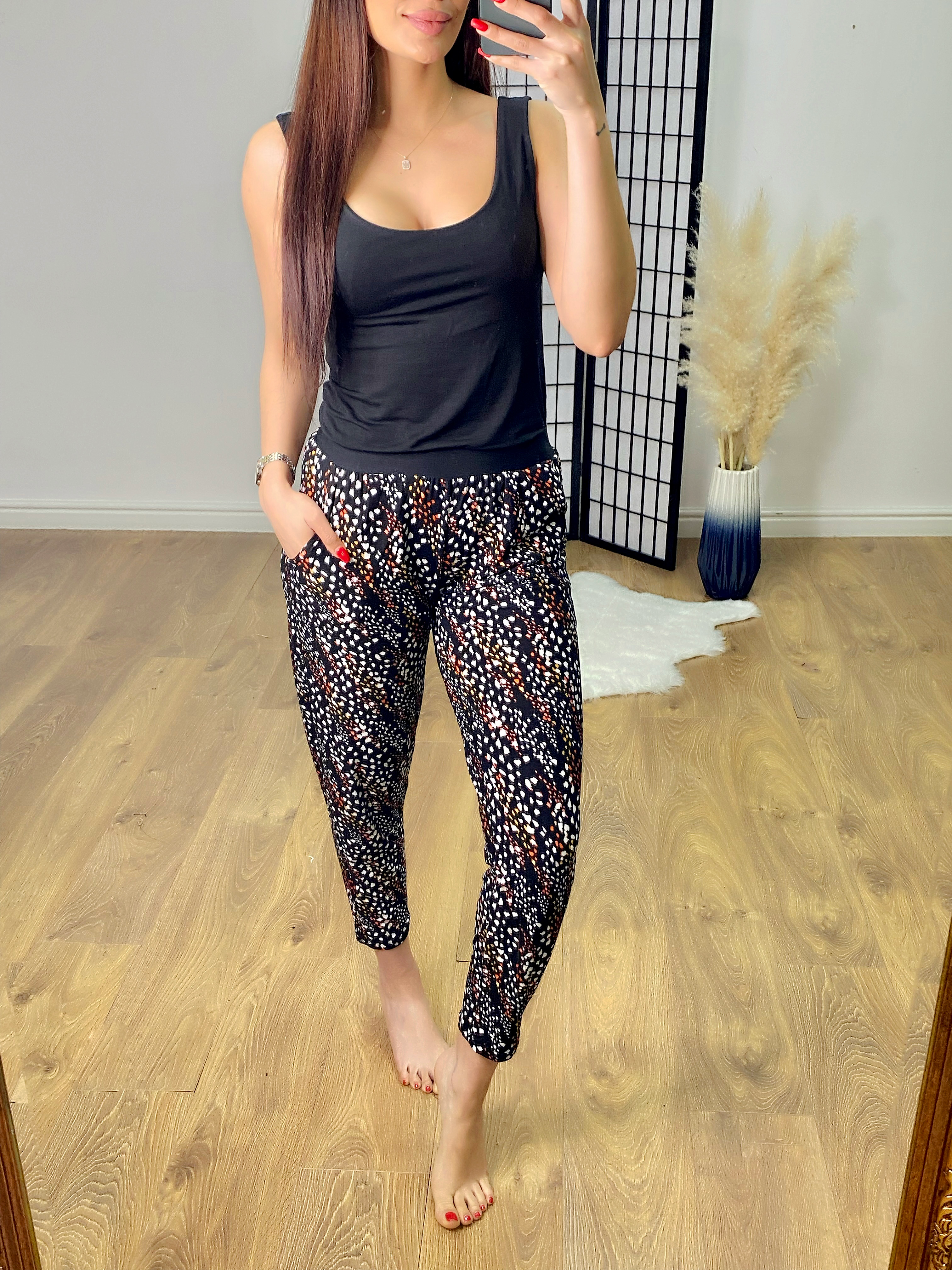 Rosalia Abstract Printed Loose Fit Elsticated Hareems