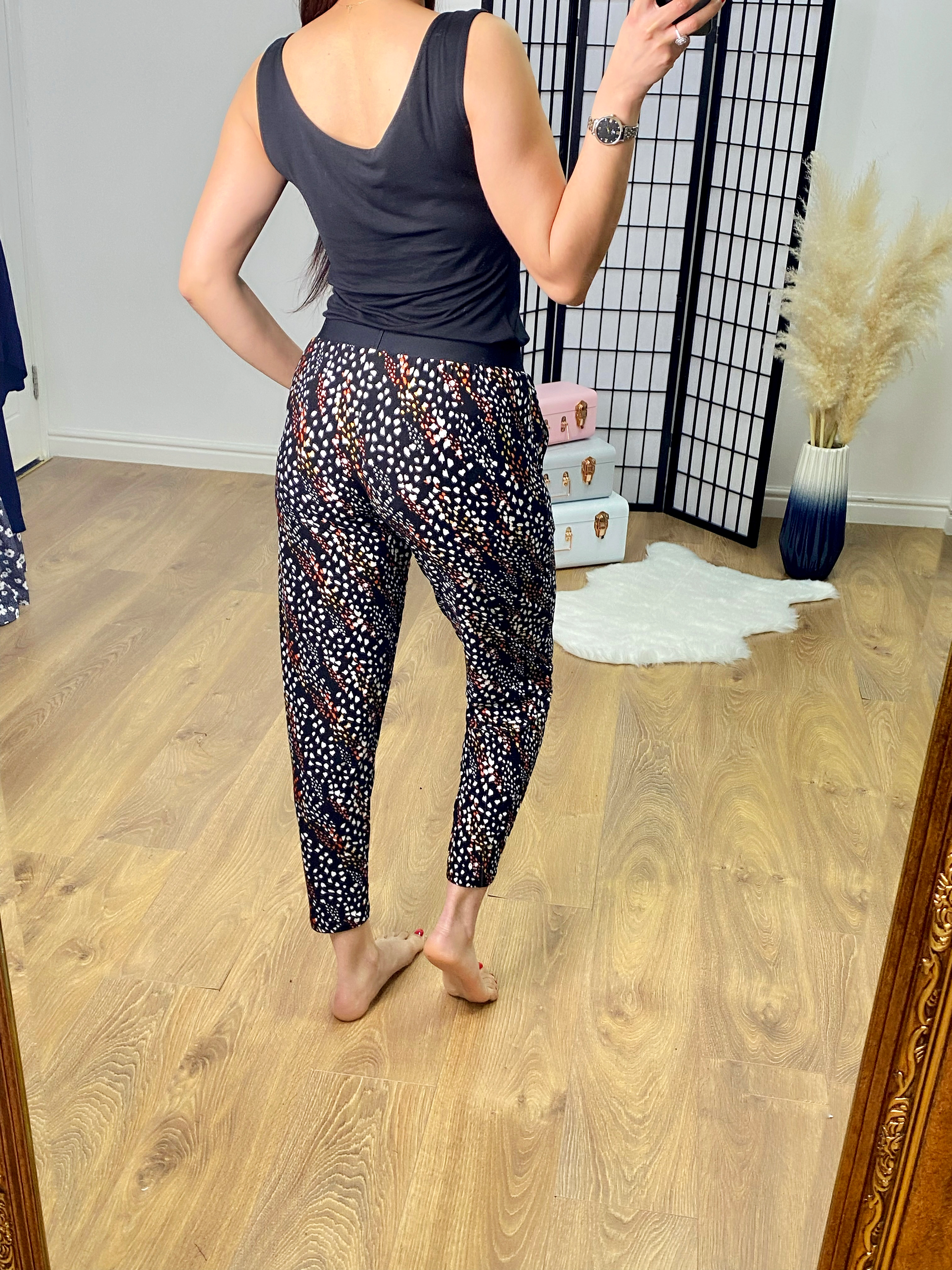 Rosalia Abstract Printed Loose Fit Elsticated Hareems