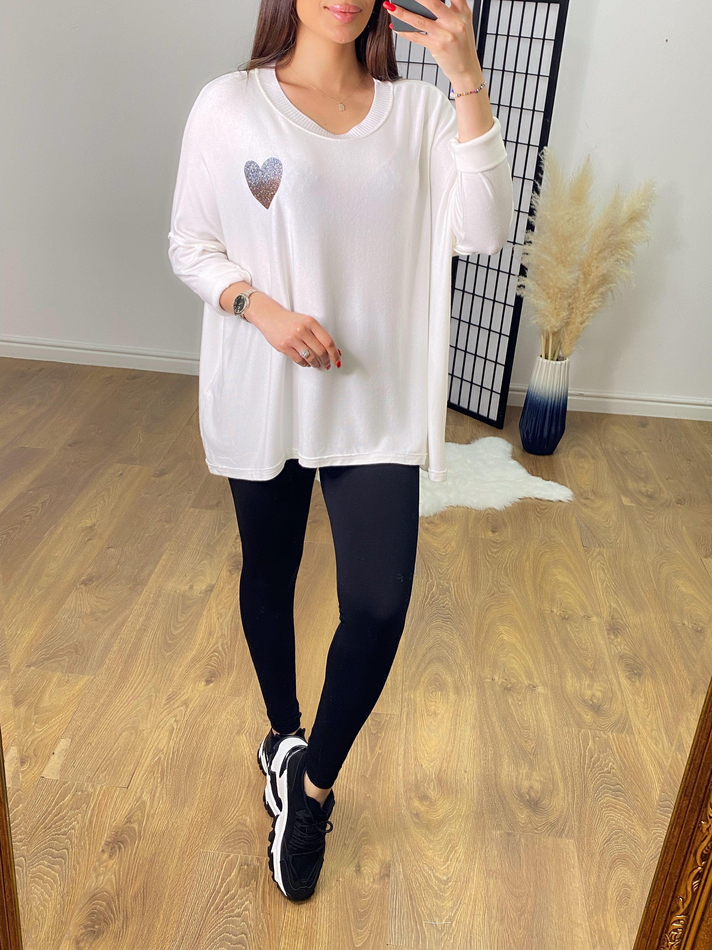 Georgia Super Soft Heart Detailed Thin Knit Jumper