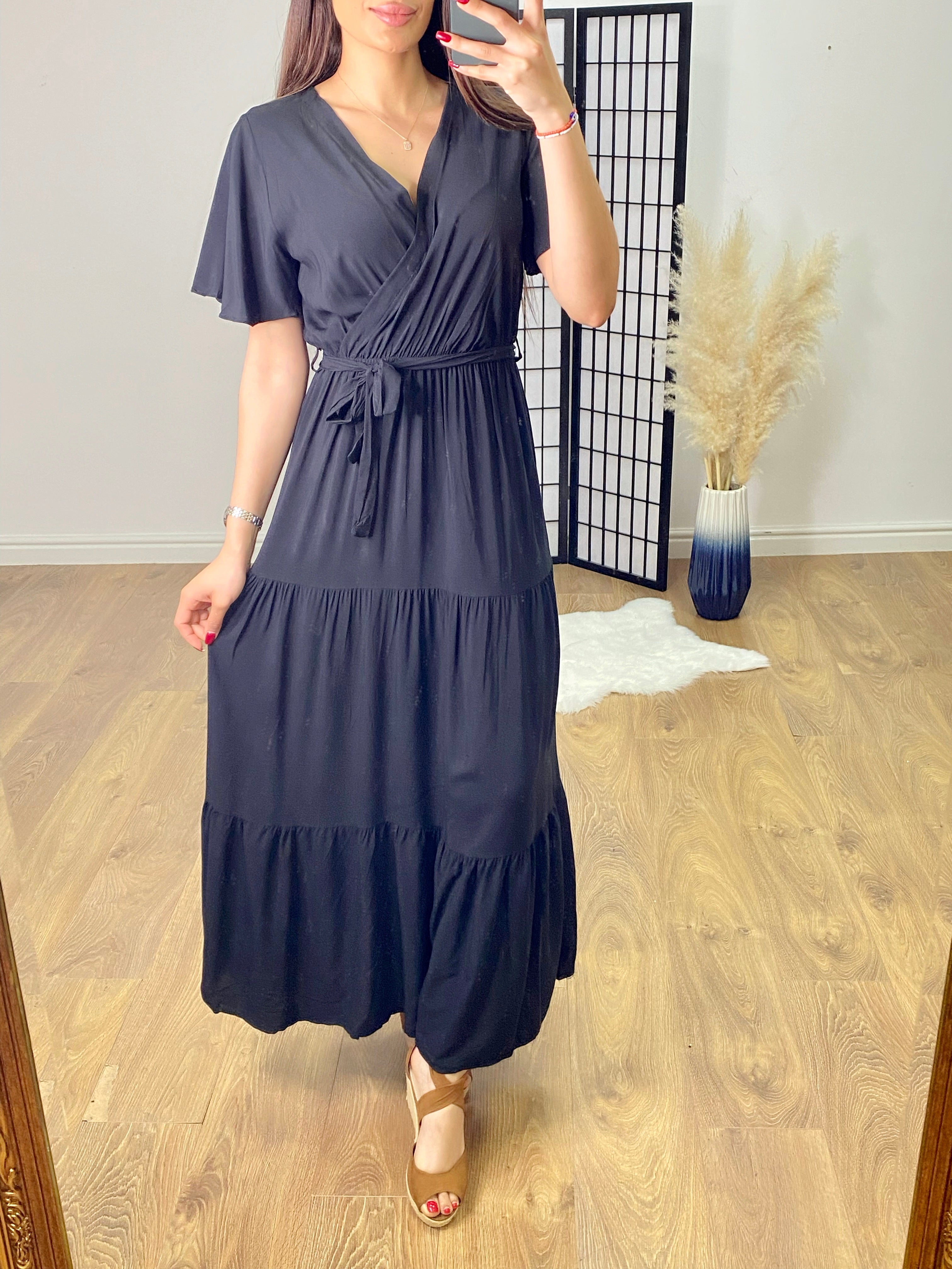 Mathis Plain Tiered Hem Maxi Dress