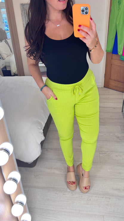 Daz Magic Joggers Trousers