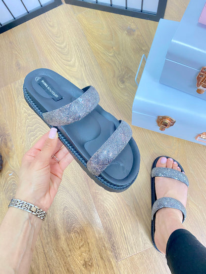 Faire Diamante Double Strap Slider