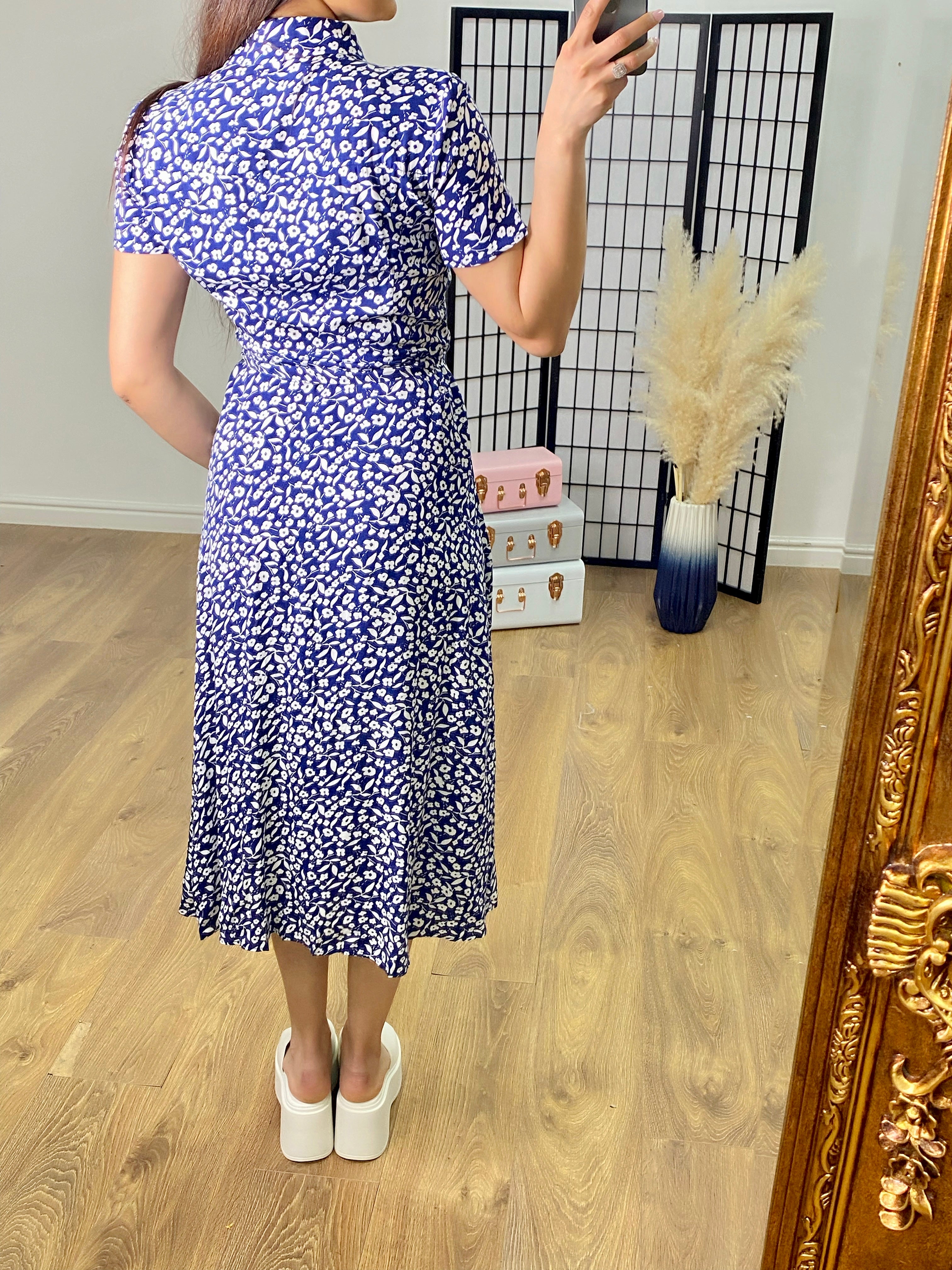 Ringo Floral Print Midi Shirt Dress