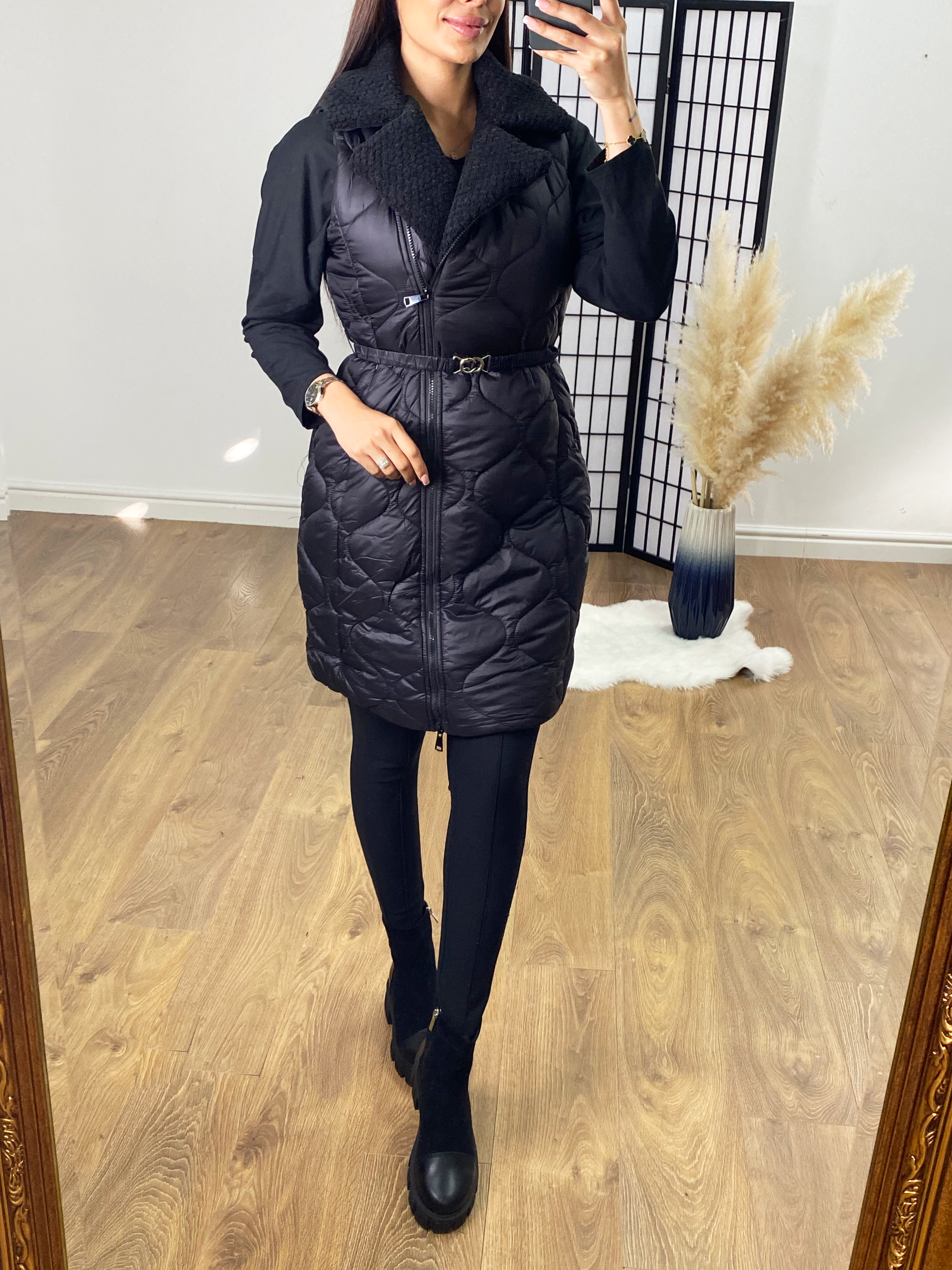 Carlotta Black Teddy Collar Quilted Gilet