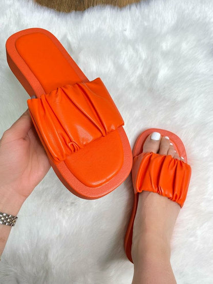 Banks Plain Ruched Front Slider