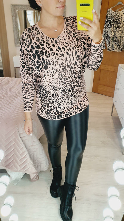 Carlin Leopard Stud Detailed Batwing Knit Jumper