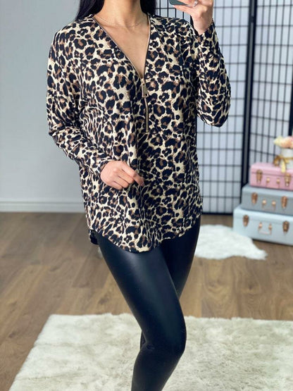 Delina Leopard Print Zip Detailed Batwing Top
