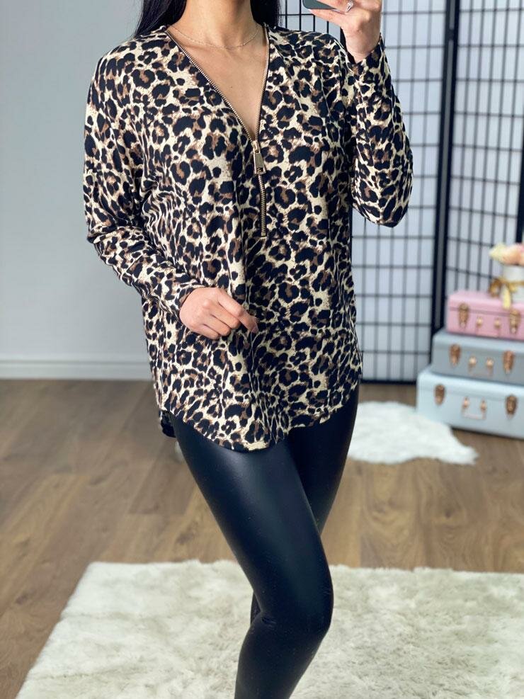 Delina Leopard Print Zip Detailed Batwing Top