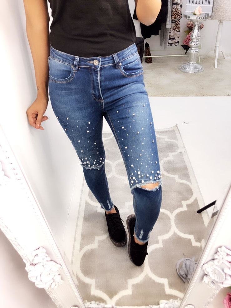 Erdalia Pearl Ripped Knee Distressed Jeans