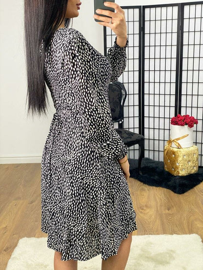 Cuba Monochrome Puff Sleeve Swing Dress