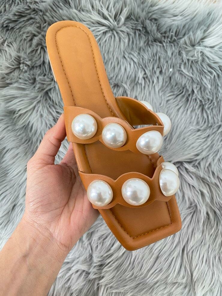 Yulando Chunky Pearl Faux Leather Sandals