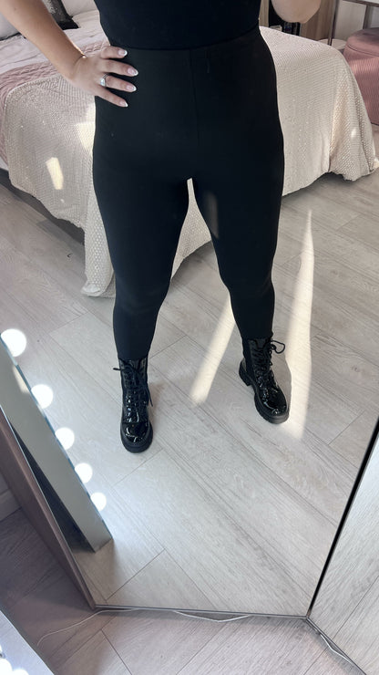 Colbey Black Basic Leggings