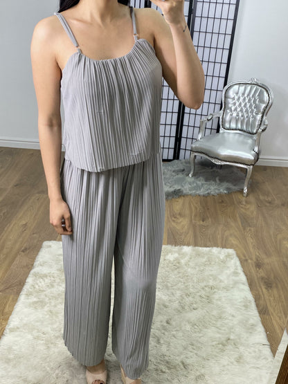 Harmoney Pleat Layer Detailed Wide Leg Jumpsuit